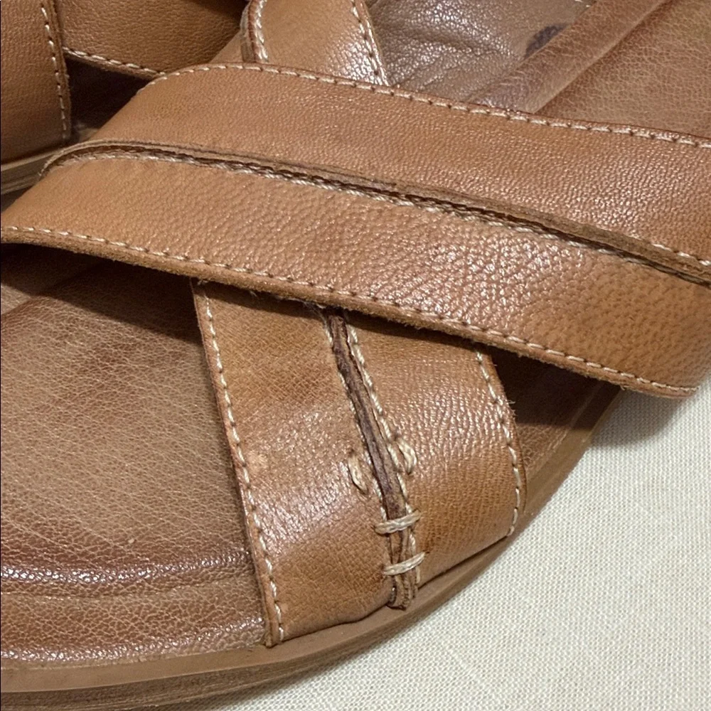 Roan by Bed Stu Tan Leather Women's Slide Sandals, Size 10. - Picture 3 of 10